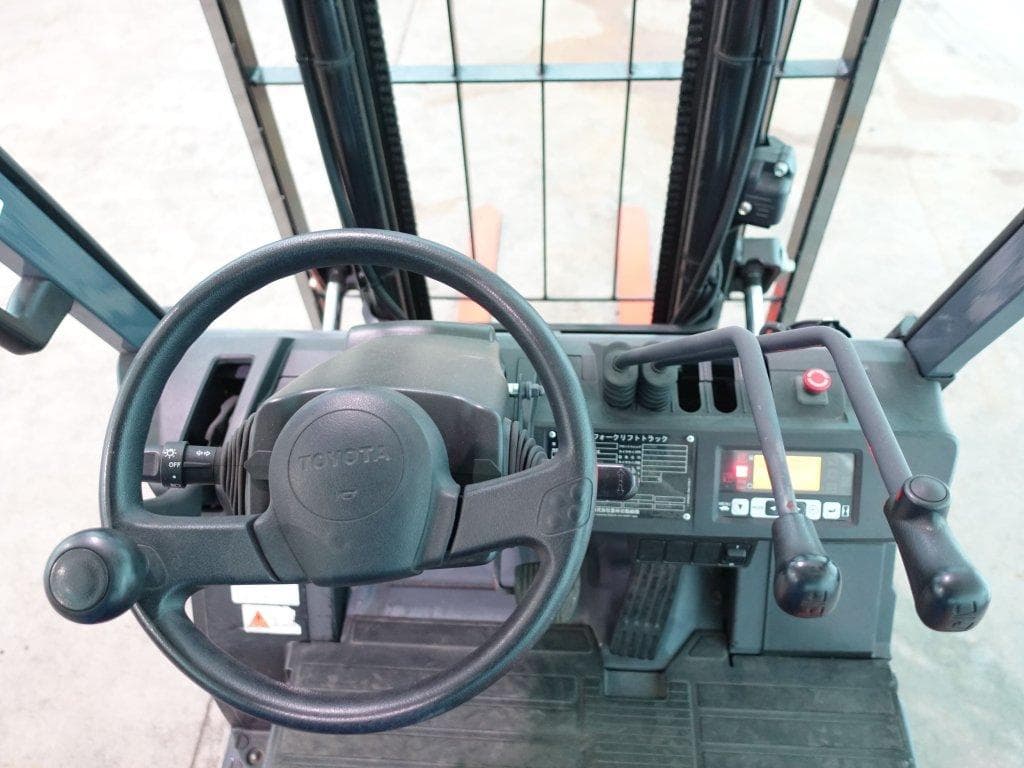 Forklift — Ready Stock (lot 1207-6019998)