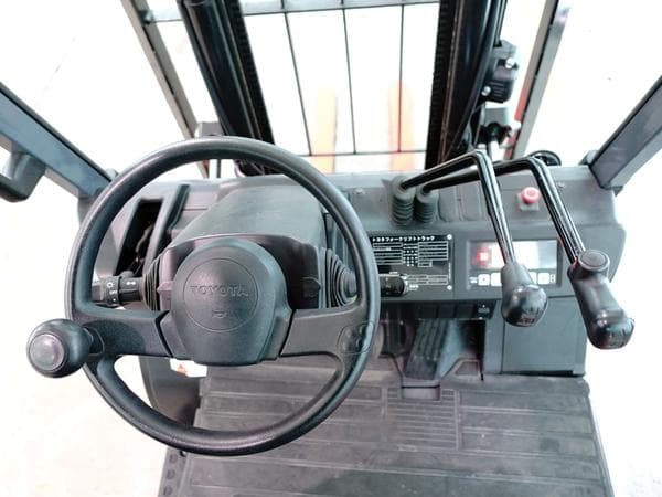 Forklift — Ready Stock (lot 1207-6020055)