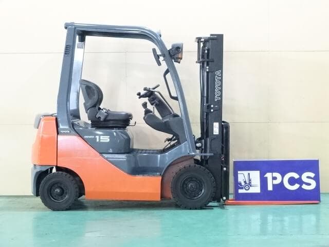 Forklift — Ready Stock (lot 1207-6028821)