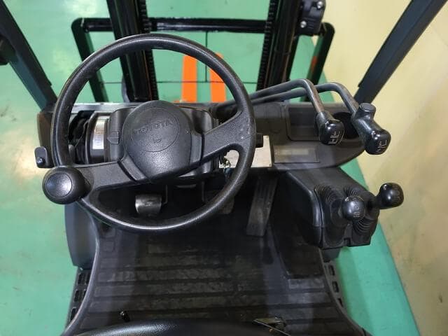 Forklift — Ready Stock (lot 1207-6028821)