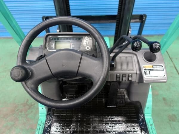 Forklift — Ready Stock (lot 1207-6028992)