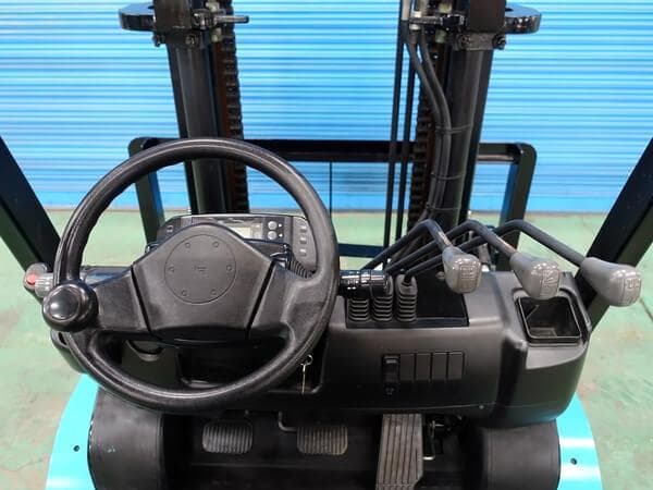 Forklift — Ready Stock (lot 1207-6033921)