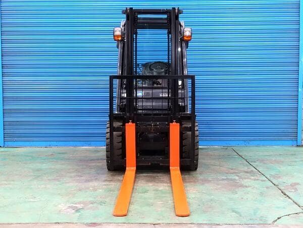 Forklift — Ready Stock (lot 1207-6034121)