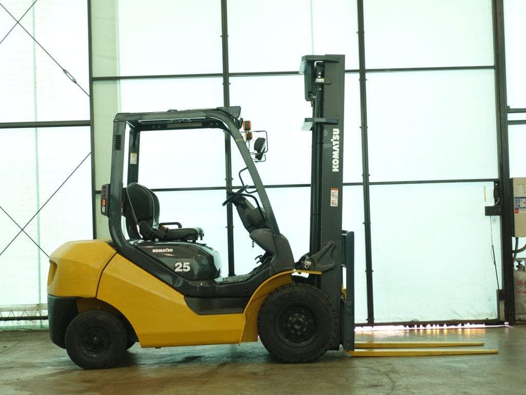 Forklift — Ready Stock (lot 1207-6035179)