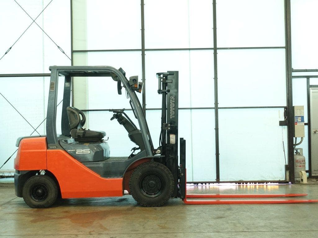 Forklift — Ready Stock (lot 1207-6035315)