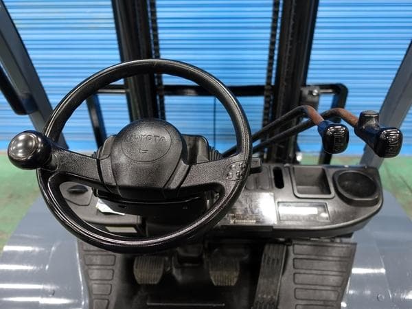 Forklift — Ready Stock (lot 1207-6035375)