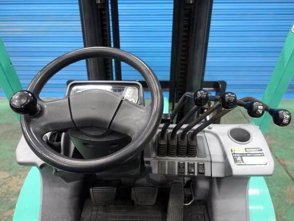 Forklift — Ready Stock (lot 1207-6035717)