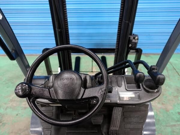 Forklift — Ready Stock (lot 1207-6035729)