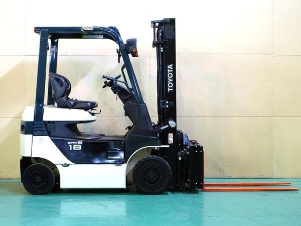 Forklift — Ready Stock (lot 1207-6036148)