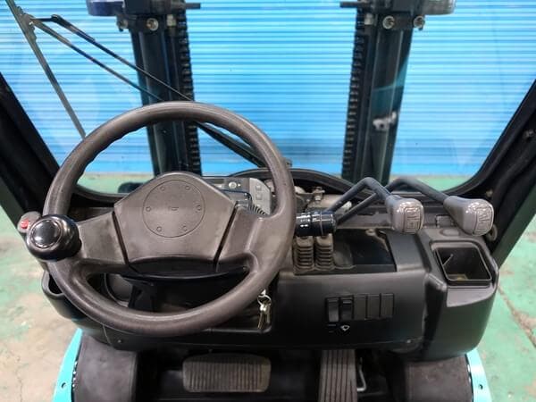 Forklift — Ready Stock (lot 1207-6045409)