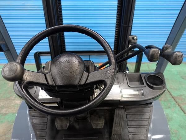 Forklift — Ready Stock (lot 1207-6046213)