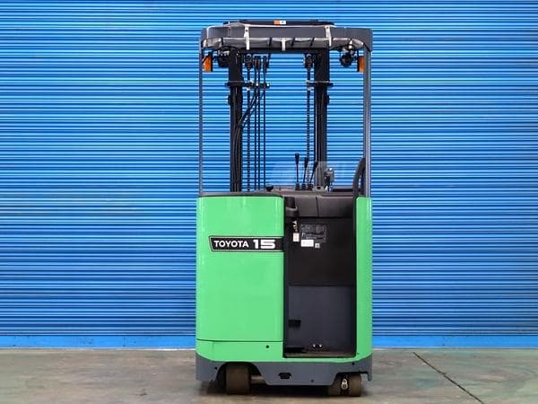 Reach Forklift — Ready Stock (lot 1207-6055056)