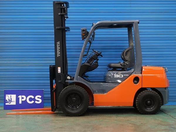 Forklift — Ready Stock (lot 1207-6055140)