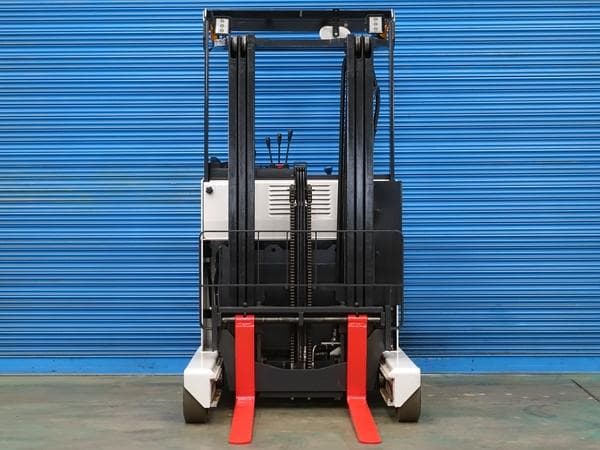 Reach Forklift — Ready Stock (lot 1207-6056813)