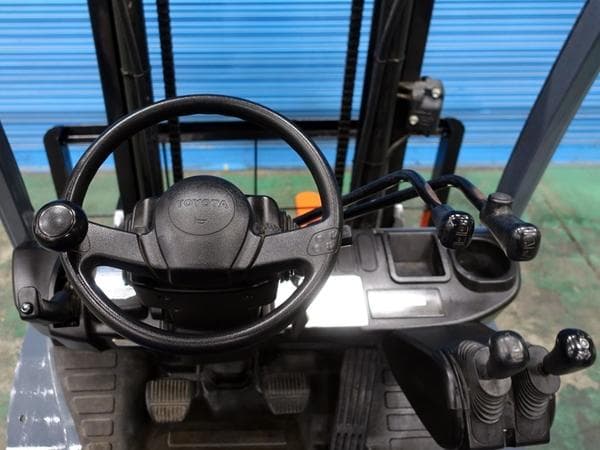 Forklift — Ready Stock (lot 1207-6056927)