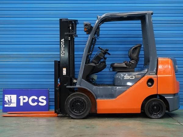 Forklift — Ready Stock (lot 1207-6089733)
