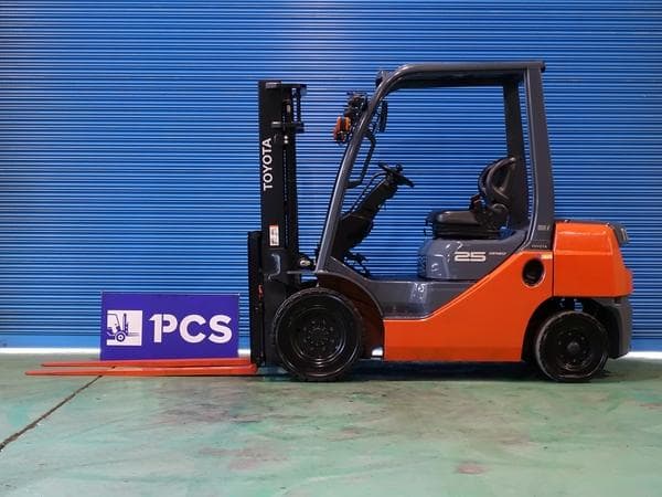 Forklift — Ready Stock (lot 1207-6090251)