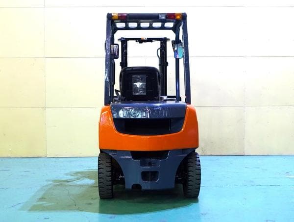 Forklift — Ready Stock (lot 1207-6136833)
