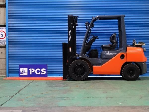Forklift — Ready Stock (lot 1207-6141966)