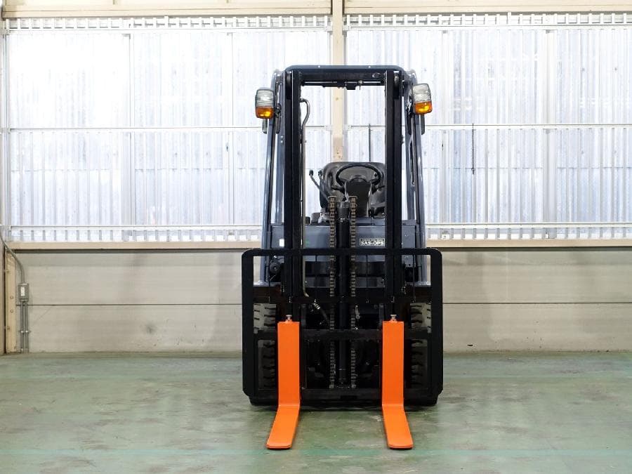 Forklift — Ready Stock (lot 1207-6142187)