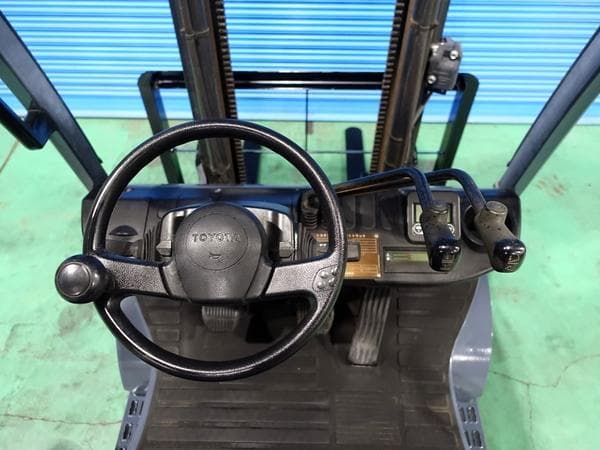 Forklift — Ready Stock (lot 1207-6142986)