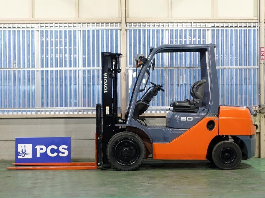 Forklift — Ready Stock (lot 1207-6143033)