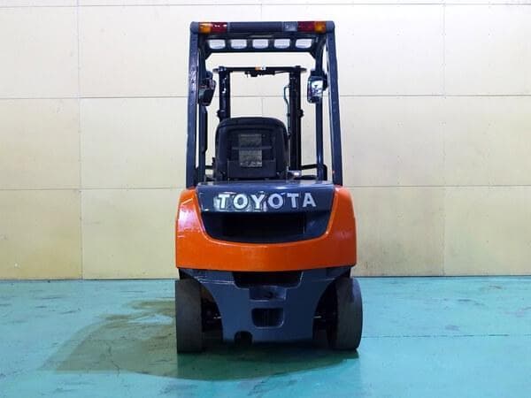 Forklift — Ready Stock (lot 1207-6143442)