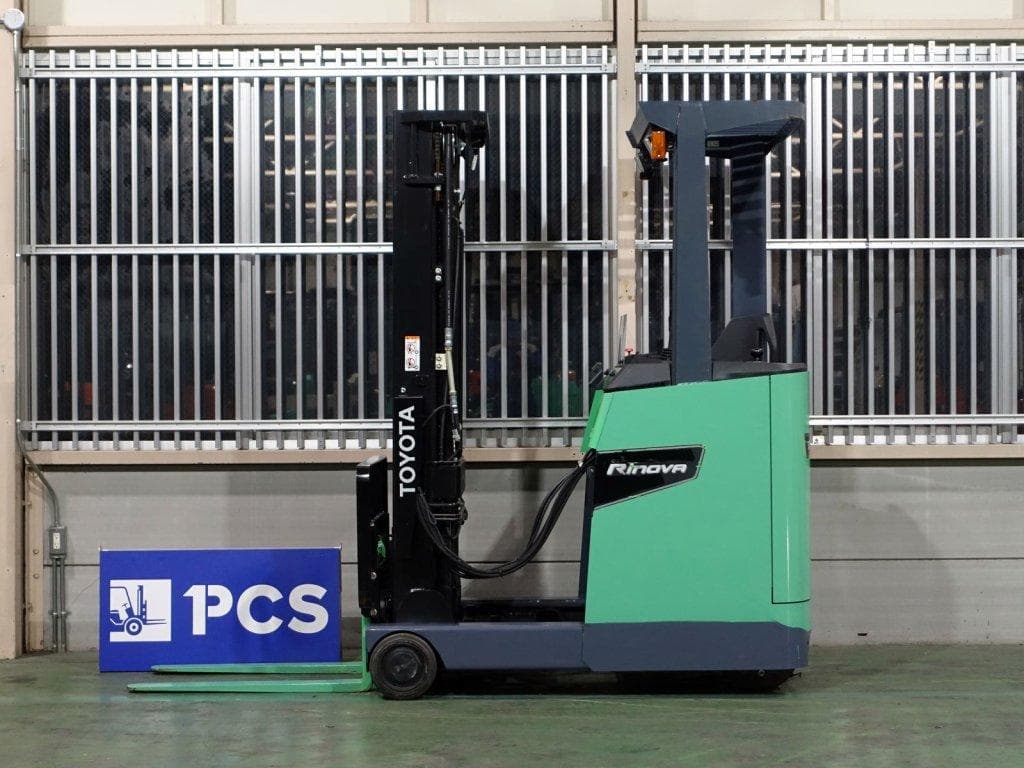 Reach Forklift — Ready Stock (lot 1207-6143462)