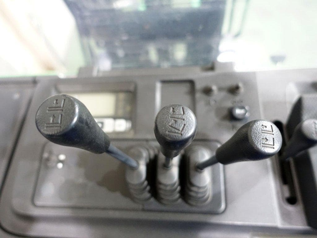 Reach Forklift — Ready Stock (lot 1207-6143462)