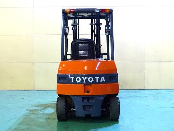 Forklift — Ready Stock (lot 1207-6143754)