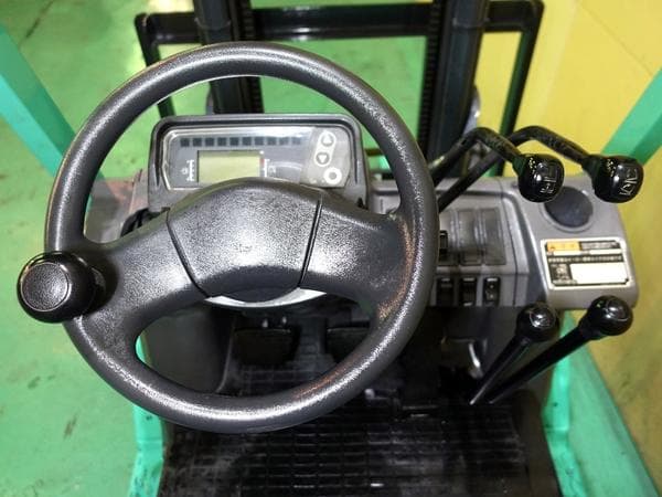 Forklift — Ready Stock (lot 1207-6143791)
