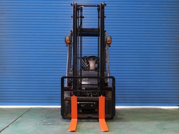 Forklift — Ready Stock (lot 1207-6144605)