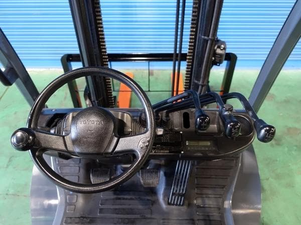 Forklift — Ready Stock (lot 1207-6144605)
