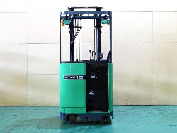 Reach Forklift — Ready Stock (lot 1207-6144942)