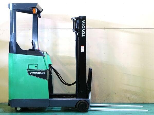 Reach Forklift — Ready Stock (lot 1207-6145002)