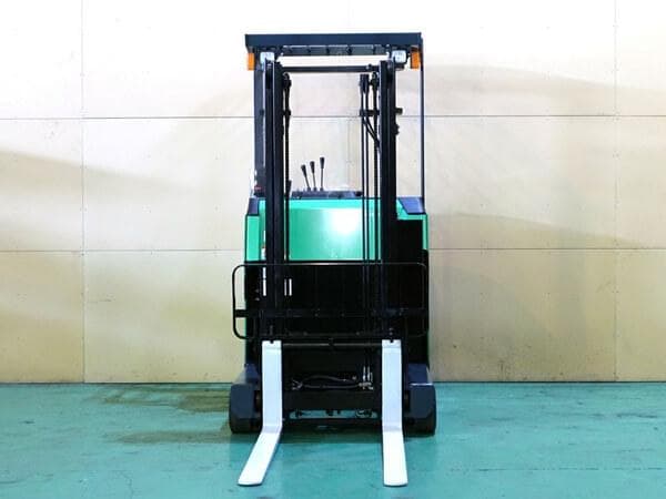 Reach Forklift — Ready Stock (lot 1207-6145002)