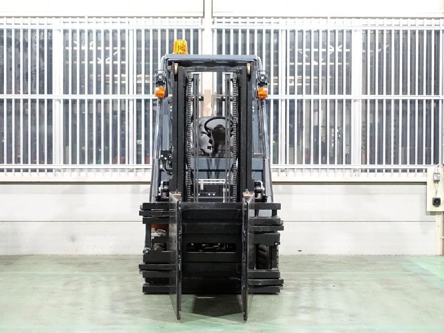 Forklift — Ready Stock (lot 1207-6145010)