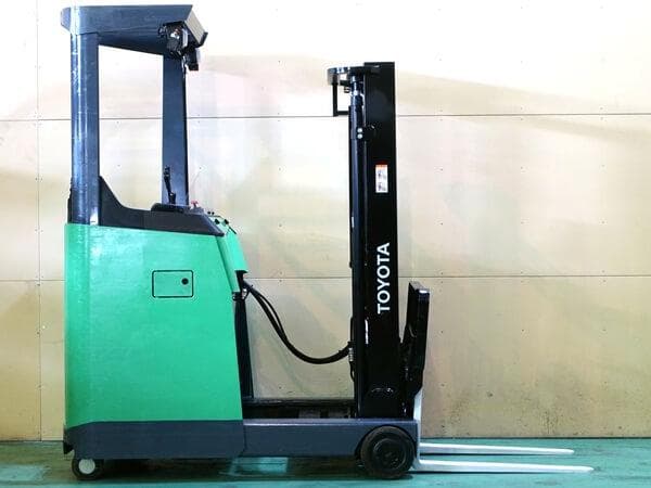 Reach Forklift — Ready Stock (lot 1207-6145160)