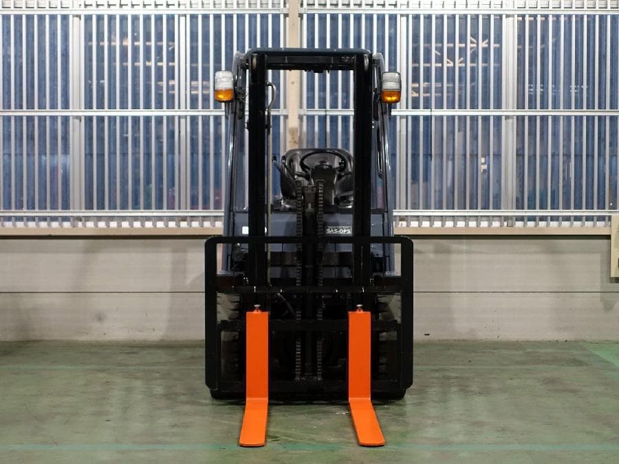 Forklift — Ready Stock (lot 1207-6150806)