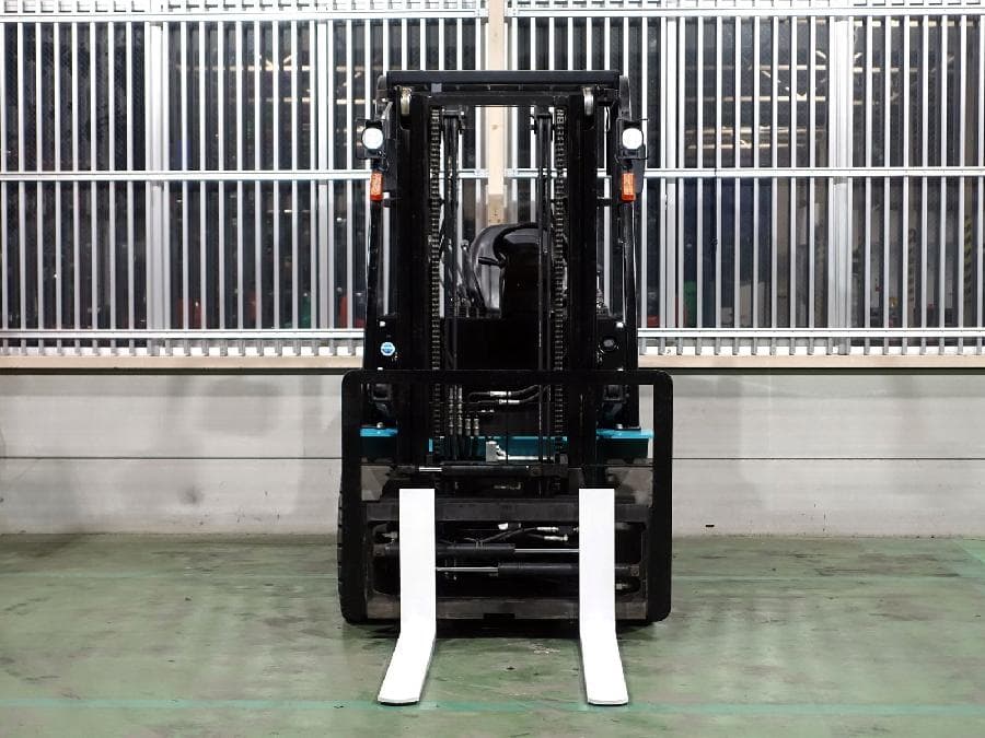 Forklift — Ready Stock (lot 1207-6150807)