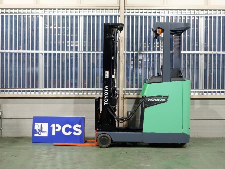 Reach Forklift — Ready Stock (lot 1207-6153310)