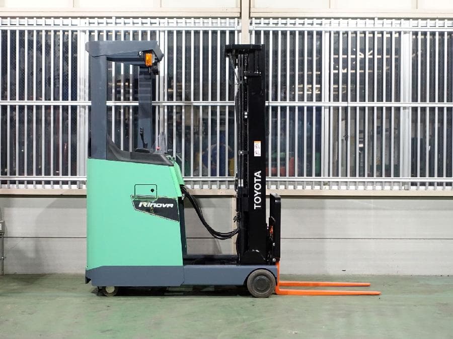 Reach Forklift — Ready Stock (lot 1207-6153320)