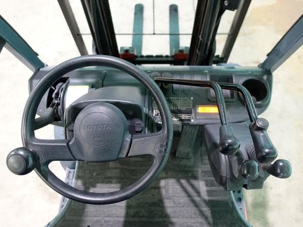 Forklift — Ready Stock (lot 1207-6165262)