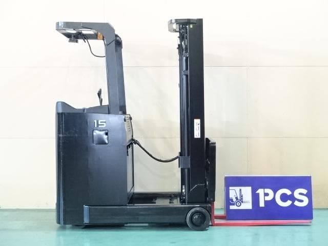 Reach Forklift — Ready Stock (lot 1207-6176043)