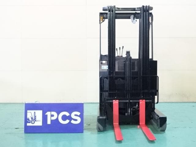 Reach Forklift — Ready Stock (lot 1207-6176043)