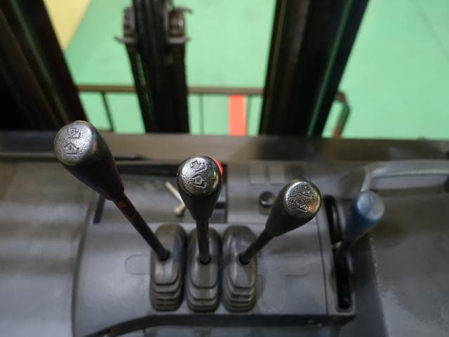 Reach Forklift — Ready Stock (lot 1207-6176043)