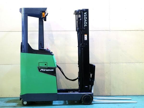 Forklift — Ready Stock (lot 1207-6178553)