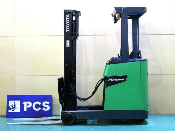 Reach Forklift — Ready Stock (lot 1207-6178607)