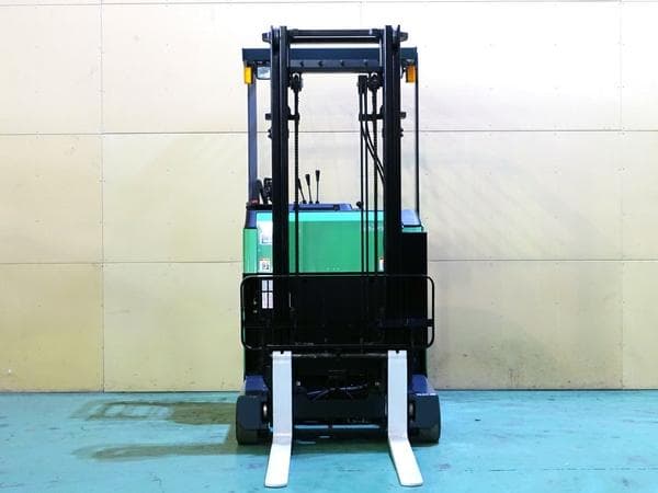 Reach Forklift — Ready Stock (lot 1207-6178607)