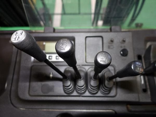 Reach Forklift — Ready Stock (lot 1207-6183114)